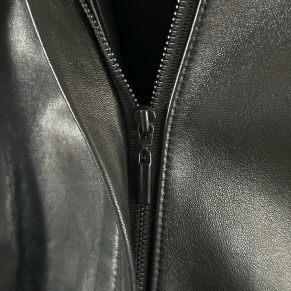 Lord & Taylor Black Leather Jacket Sz 12 Women’s Buttery Soft Classic - Picture 9 of 16